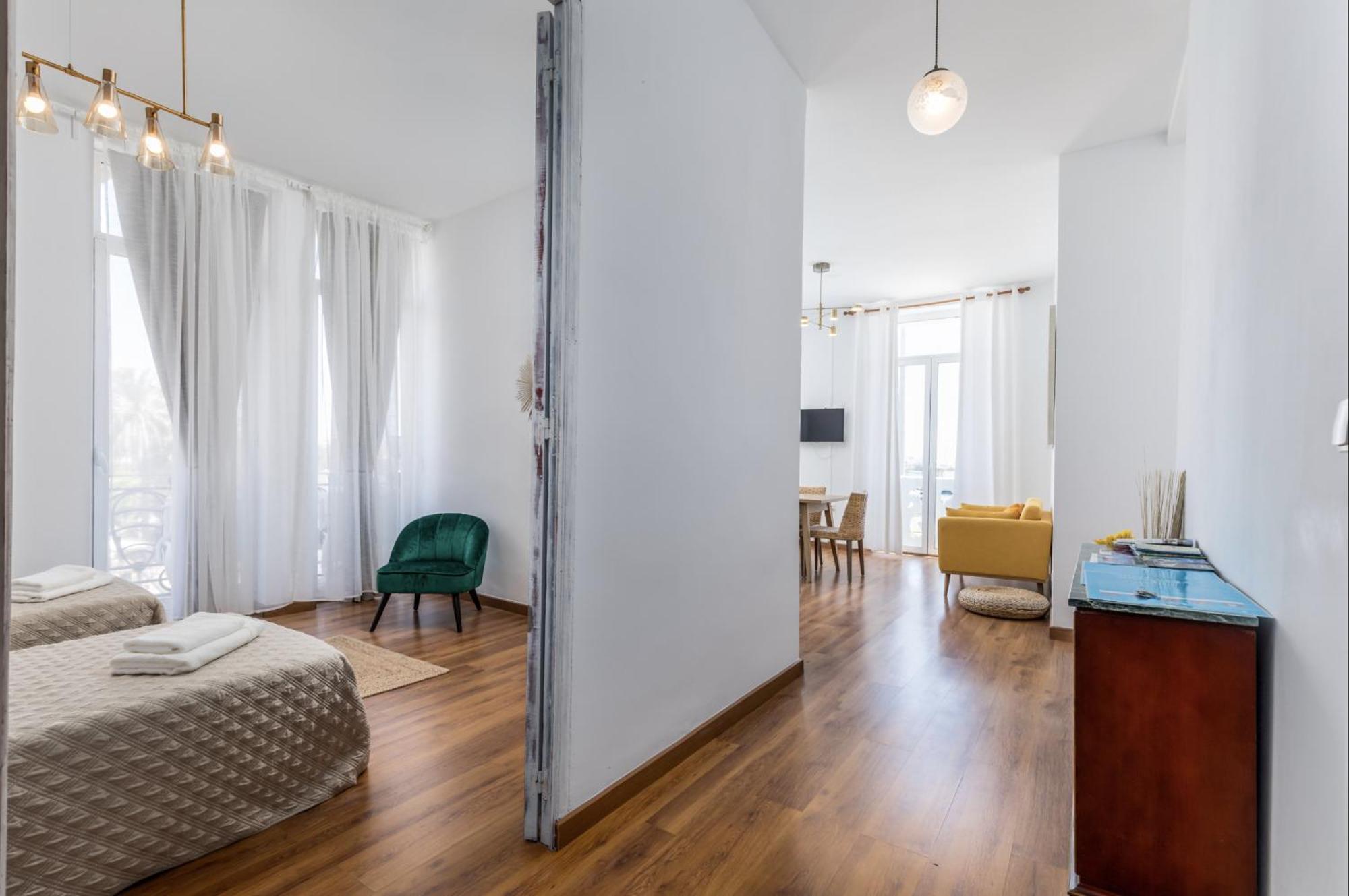 New Calabuig Apartaments Βαλένθια Εξωτερικό φωτογραφία